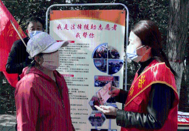 黑芝麻(000716.SZ)授予64名激励对象955万股限制性股票